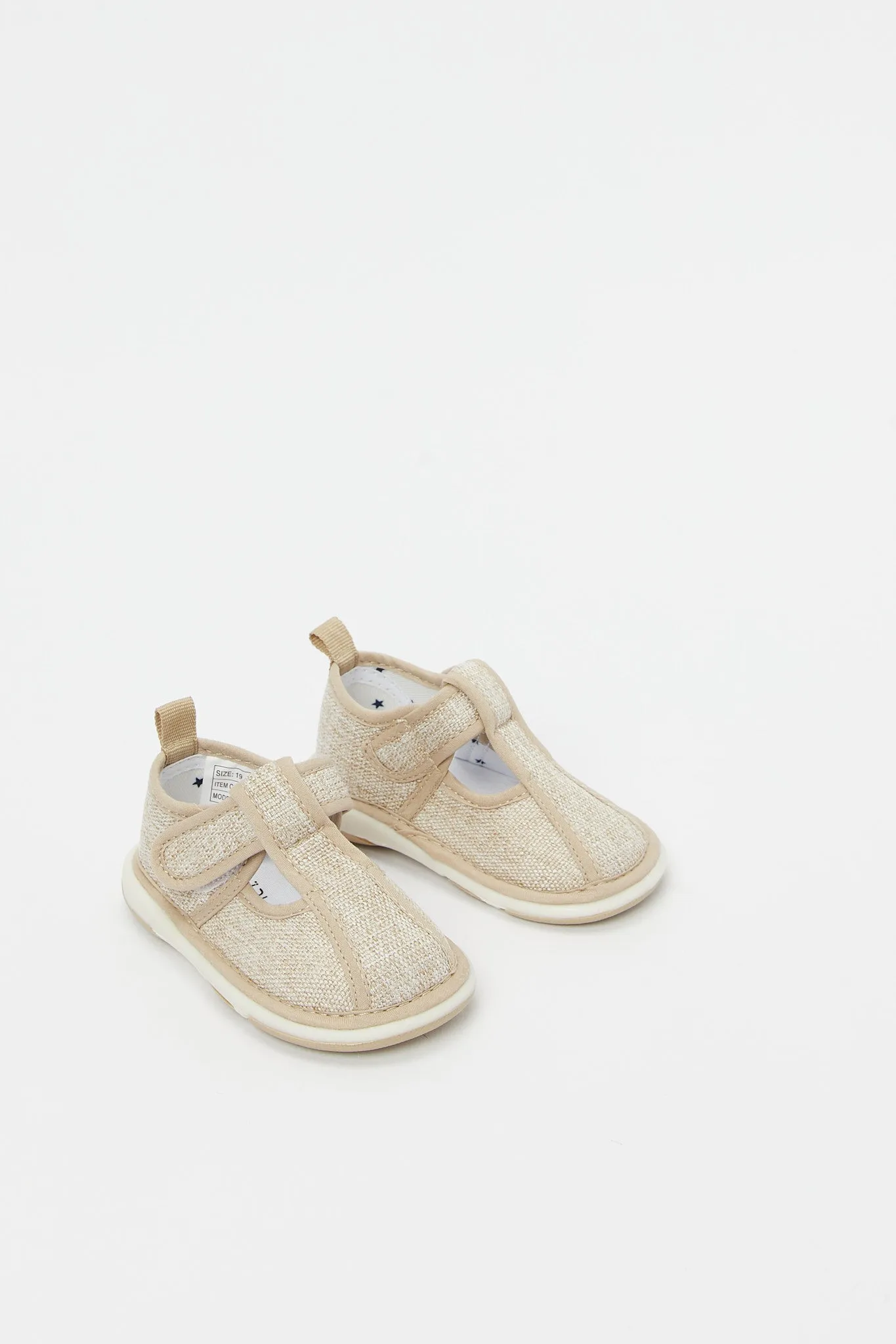 Baby Boys Beige Textured Pump