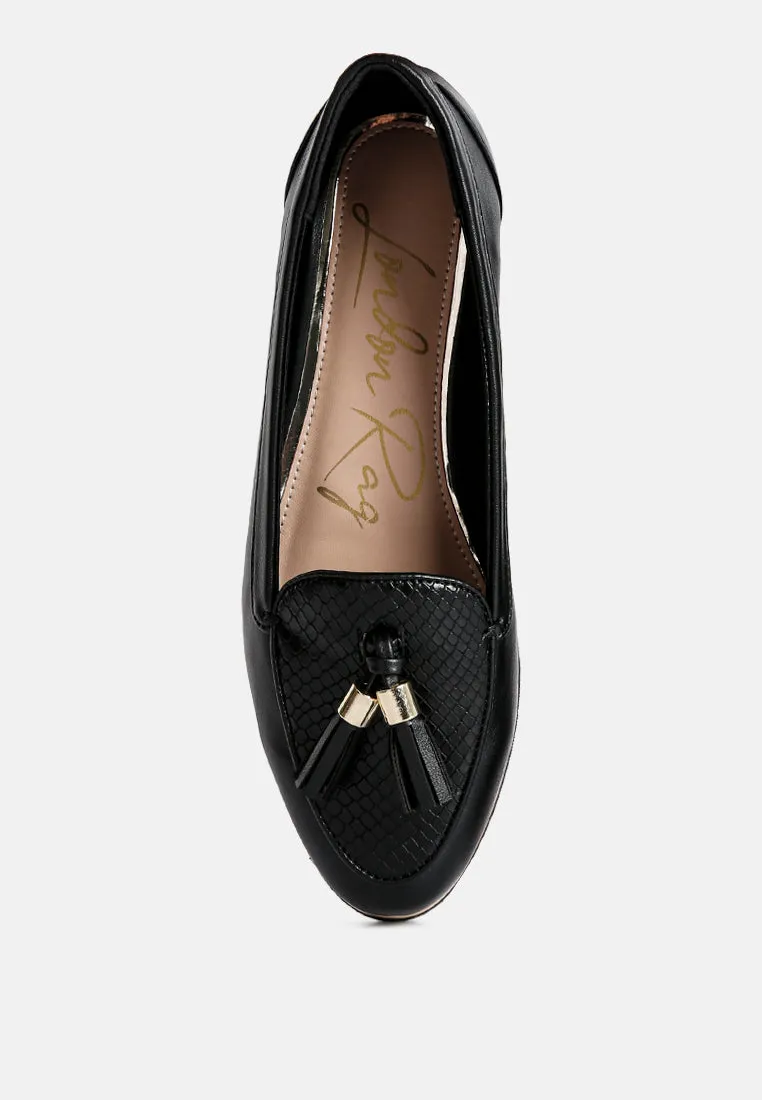 Cabbose Casual Bow Loafers By Ruw