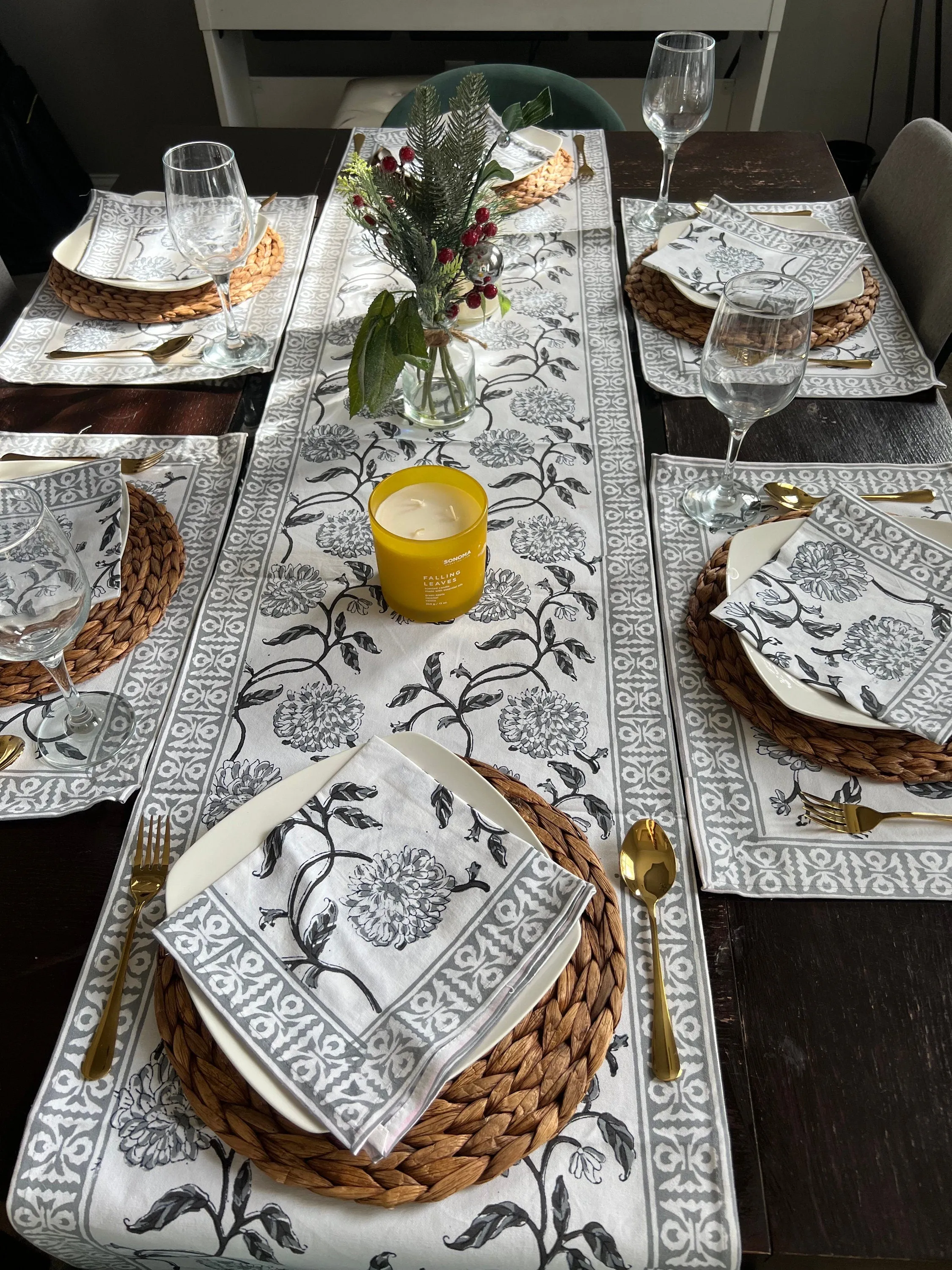 Floral Table Runner and Placement with napkins , Indian Block Printed Table Runner, Handmade Table Runner