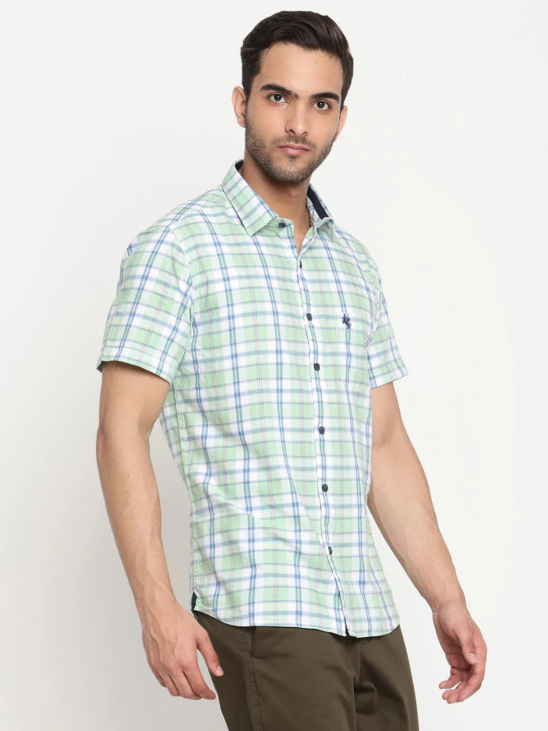 Men's Light Green Casual Medium Checks Half Sleeve Shirt