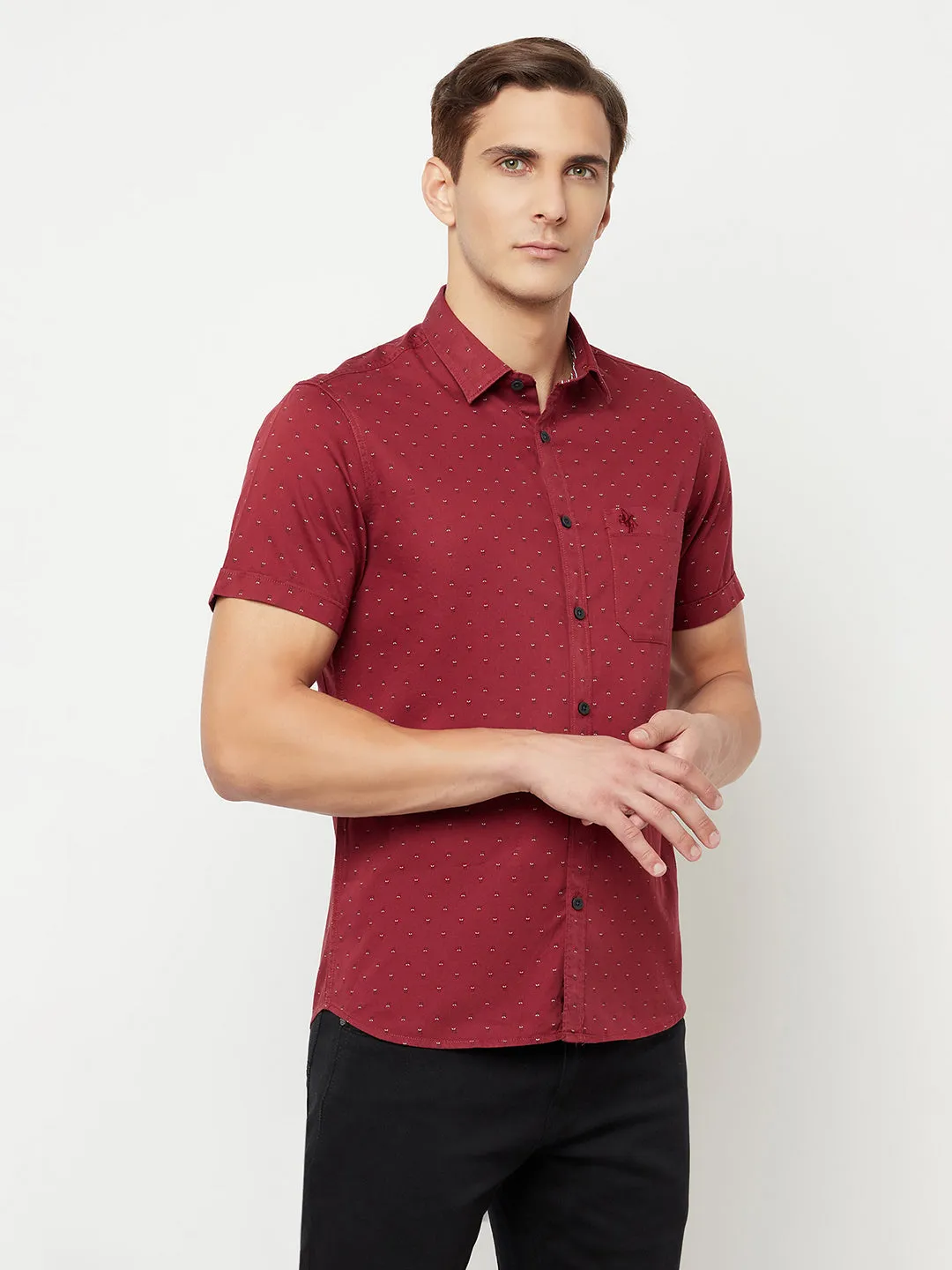 Men's Maroon Casual Geometric Print Half Sleeve Shirt