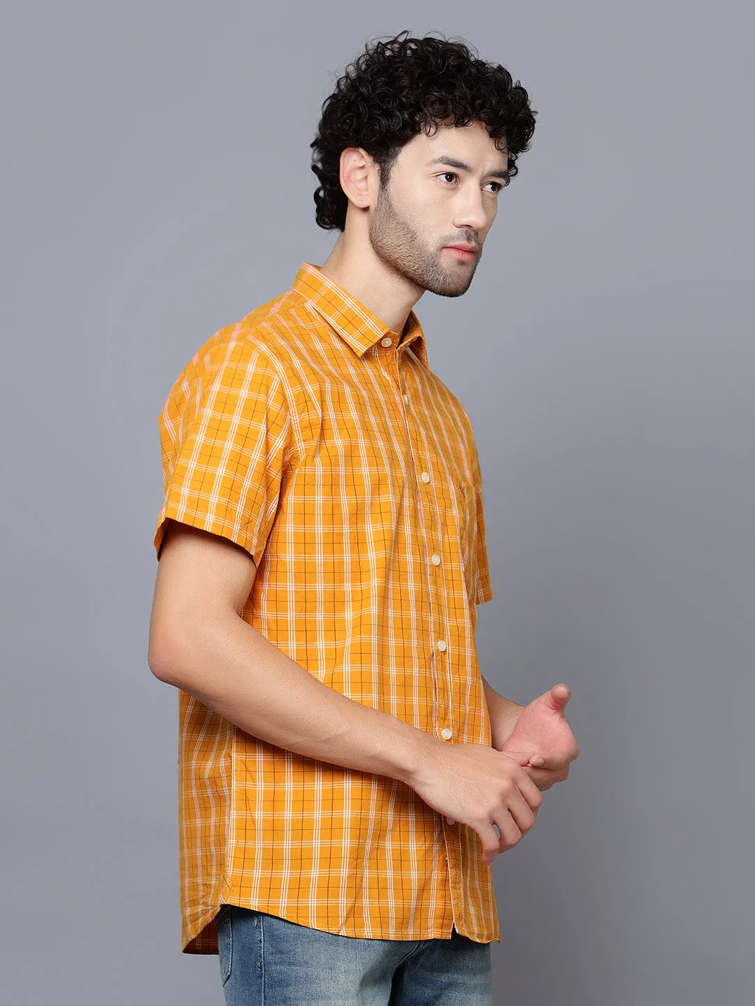 Men's Mustard Casual Medium Checks Half Sleeve Shirt