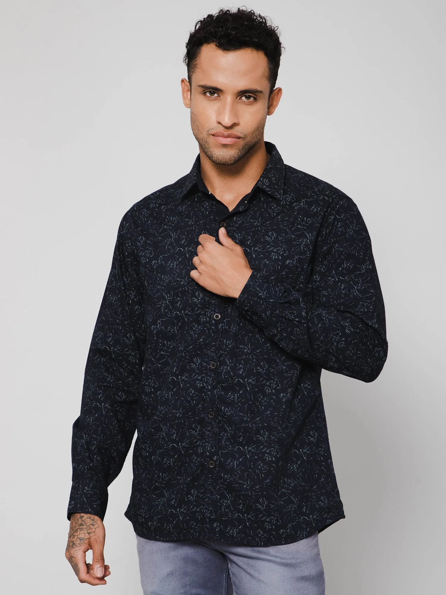 Men's Navy Blue Casual Abstract Print Full Sleeve Shirt