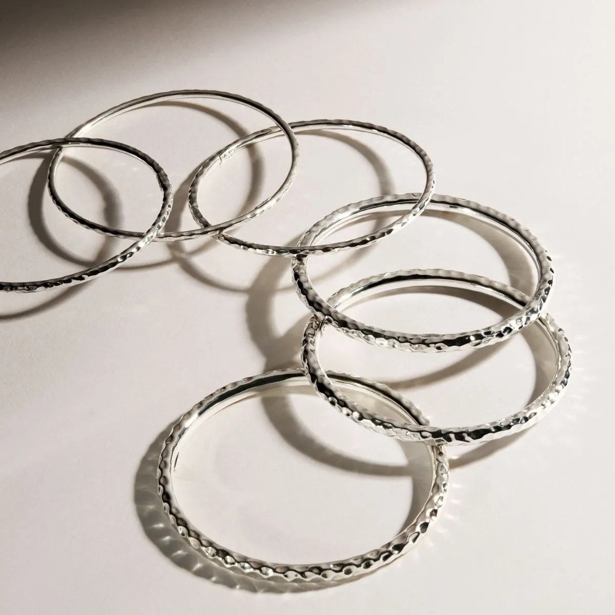 Moonglow 3mm Bangle